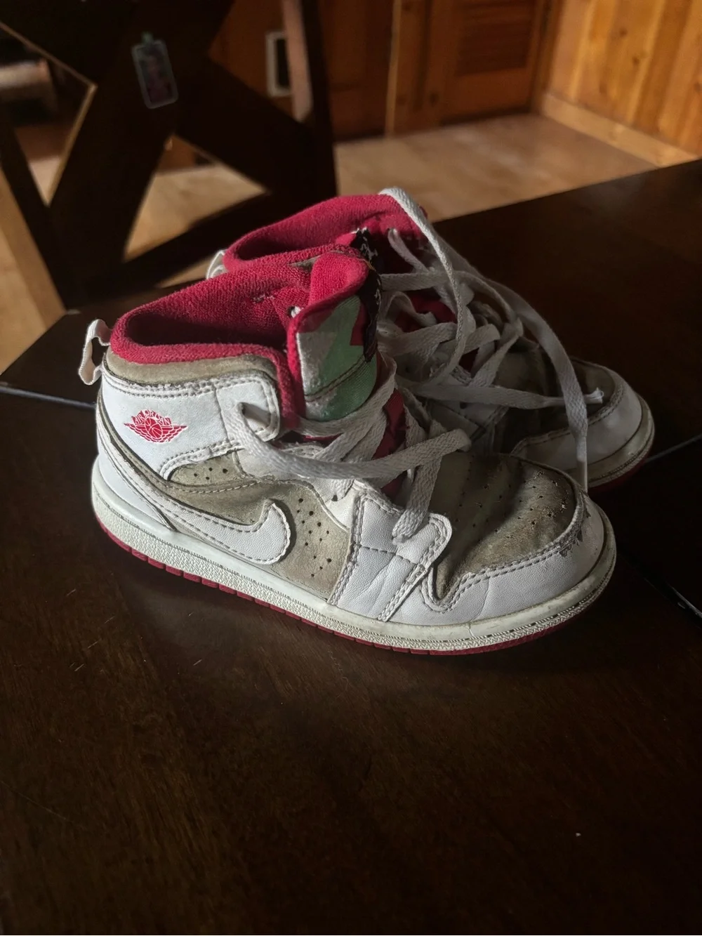 Nike Air Jordan 1 Mid “Hare”